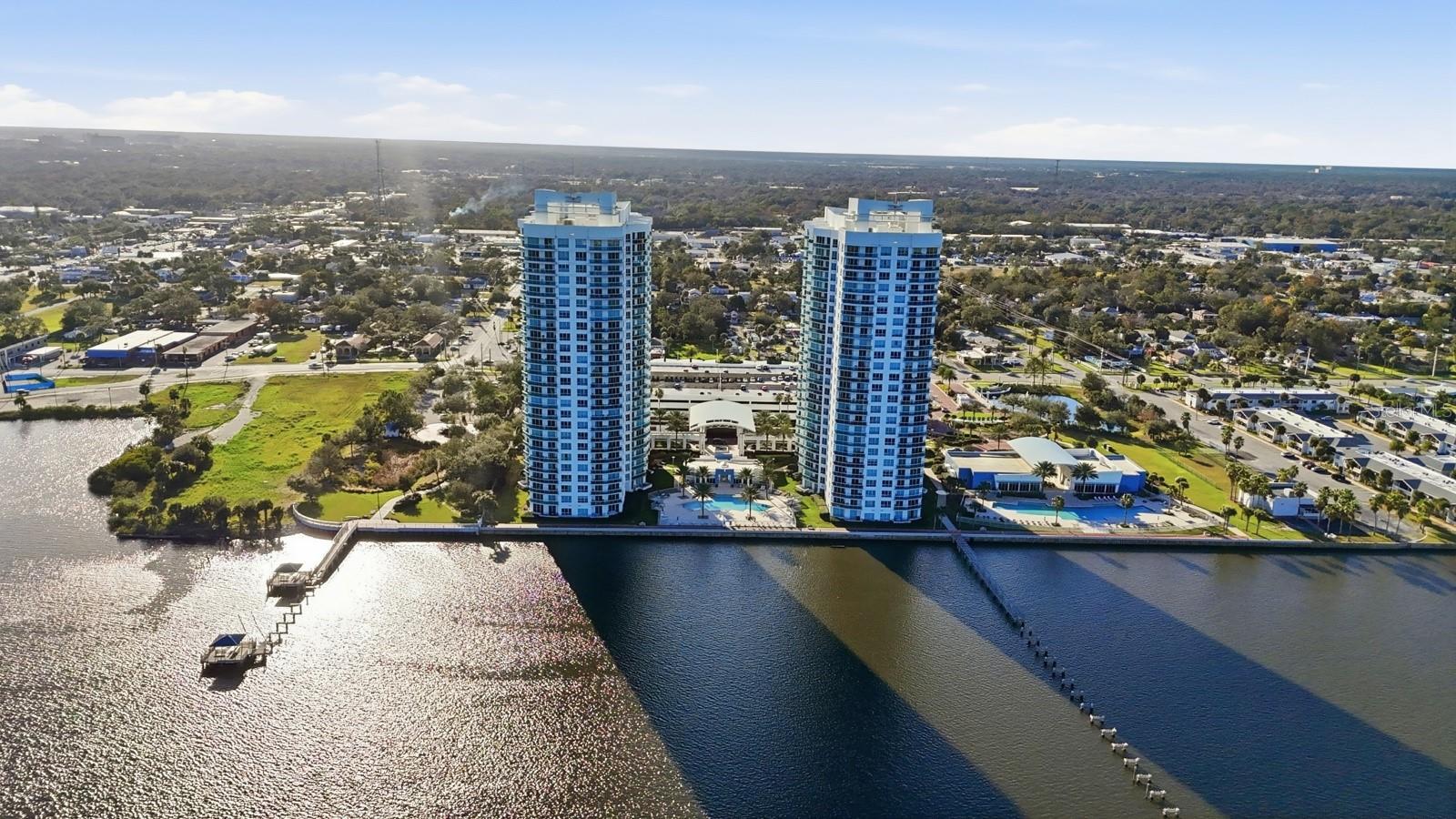 Image 72 of 74 For 231 Riverside Drive 1702