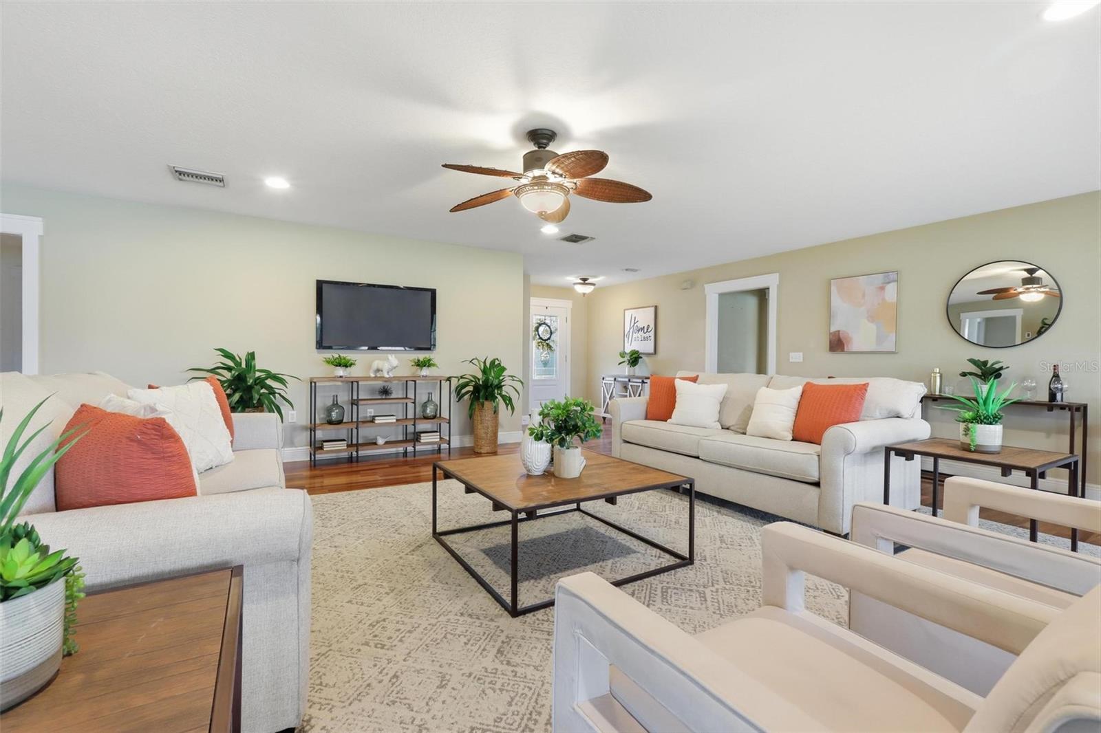 Image 13 of 65 For 1713 Reynolds Road