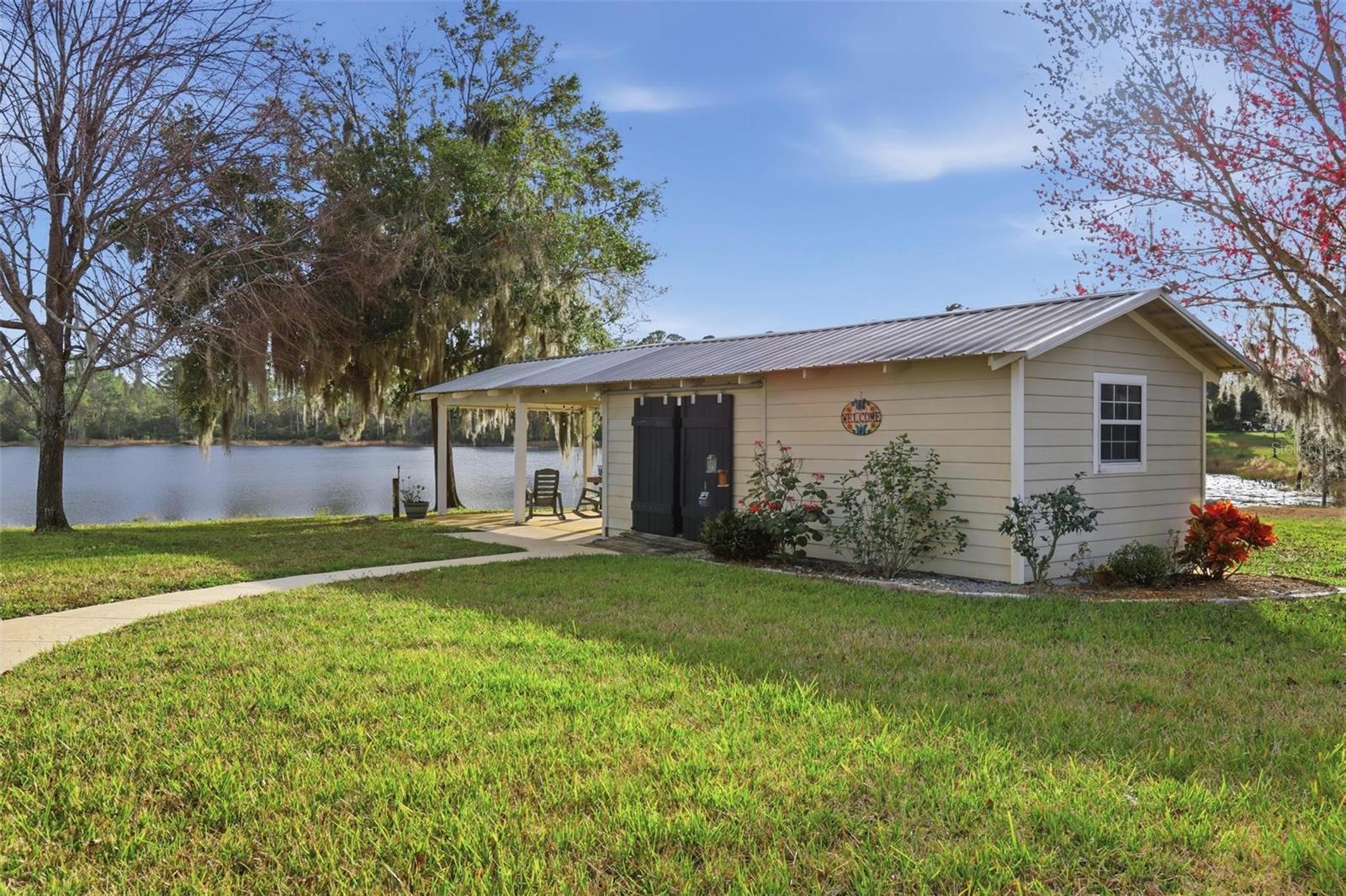 Image 41 of 65 For 1713 Reynolds Road