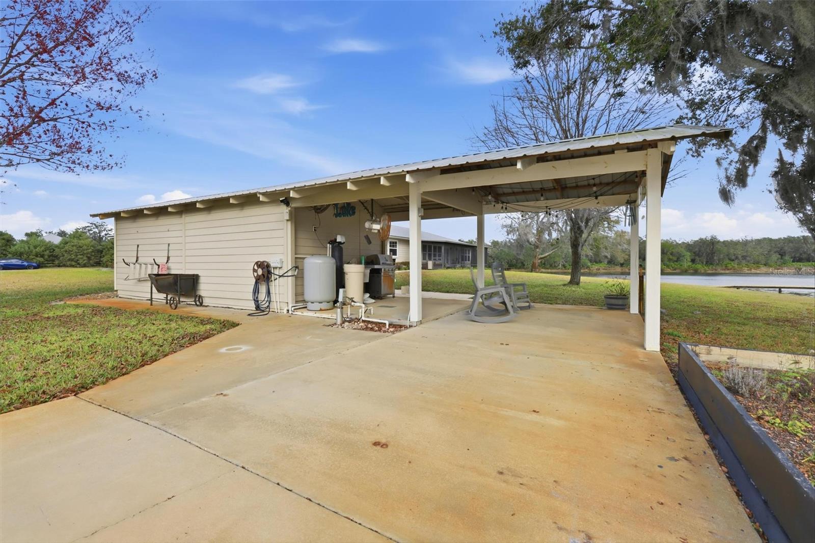 Image 42 of 65 For 1713 Reynolds Road