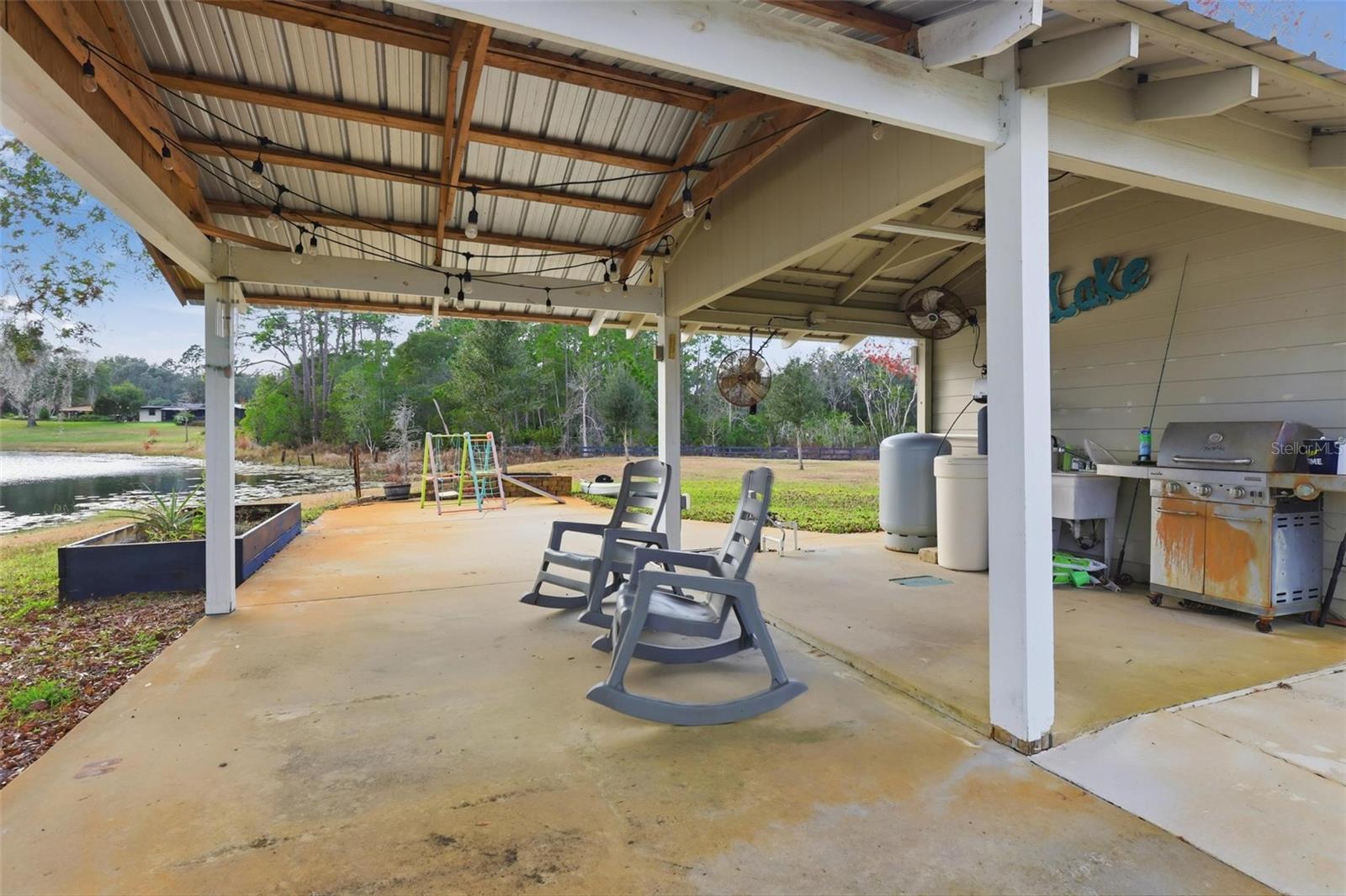 Image 43 of 65 For 1713 Reynolds Road