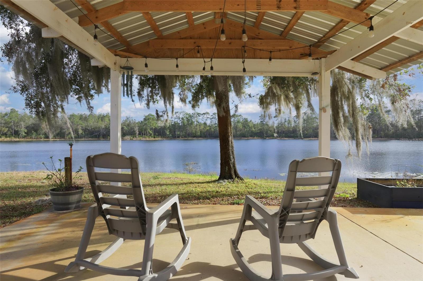 Image 44 of 65 For 1713 Reynolds Road