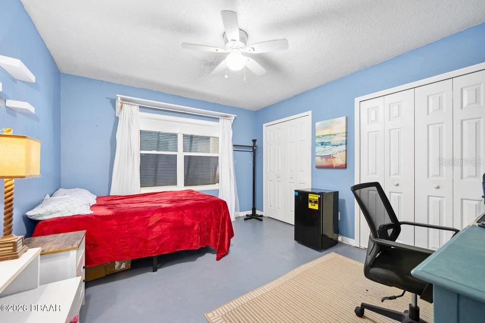 Image 24 of 41 For 3806 Islamorada Drive