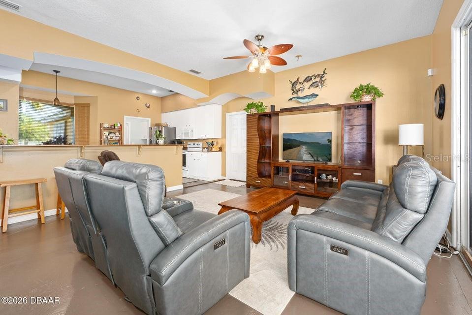 Image 26 of 41 For 3806 Islamorada Drive