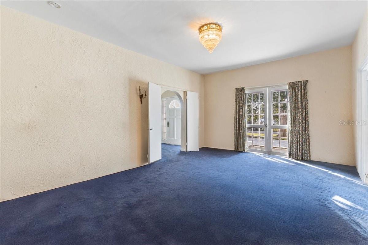 Image 12 of 92 For 1428 Halifax Avenue