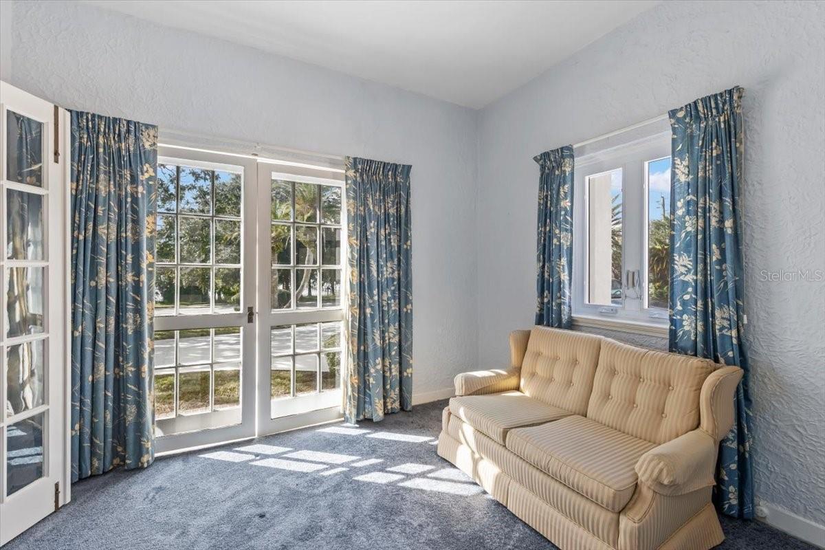 Image 14 of 92 For 1428 Halifax Avenue