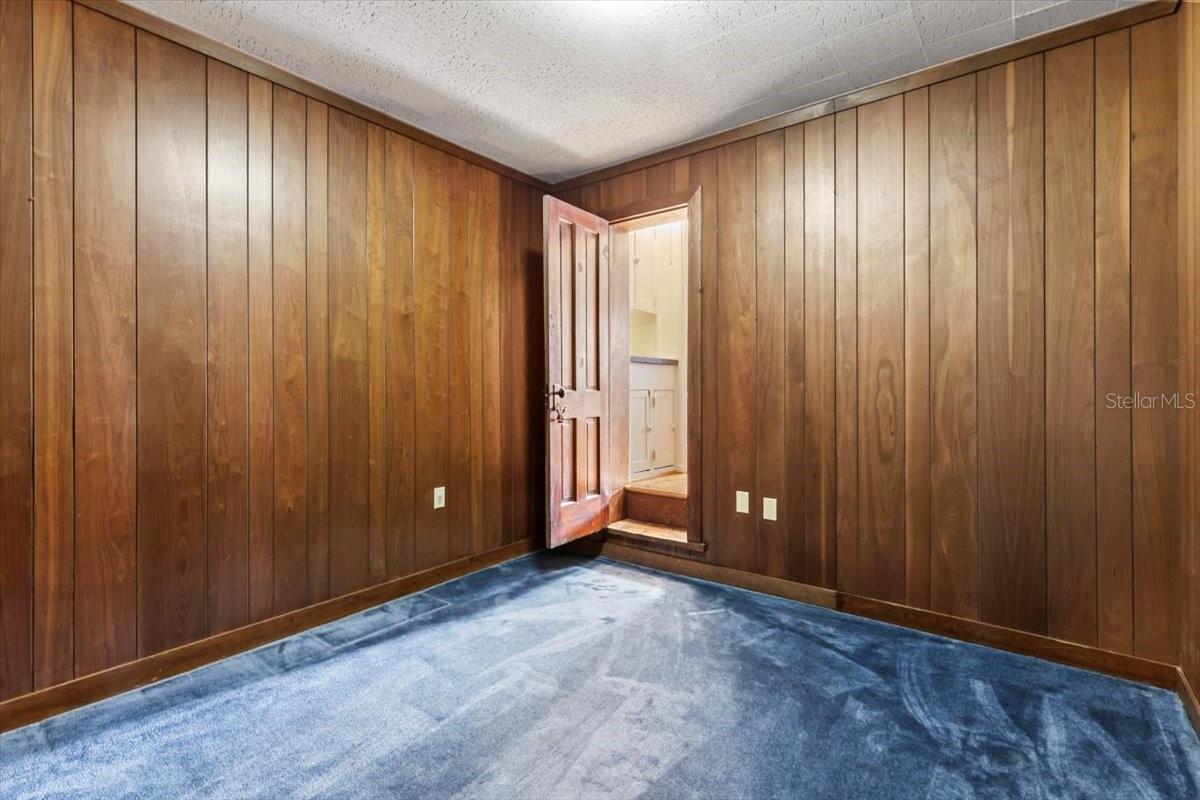 Image 22 of 92 For 1428 Halifax Avenue