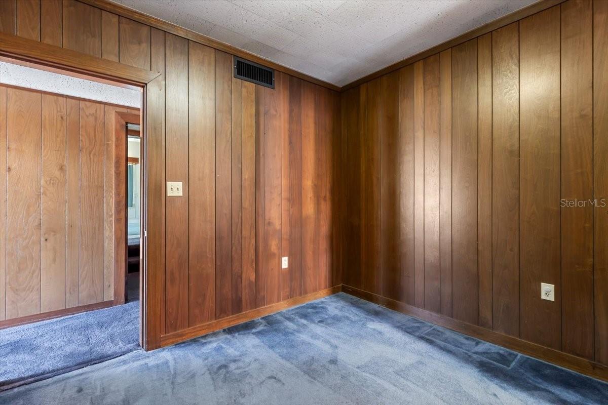 Image 23 of 92 For 1428 Halifax Avenue