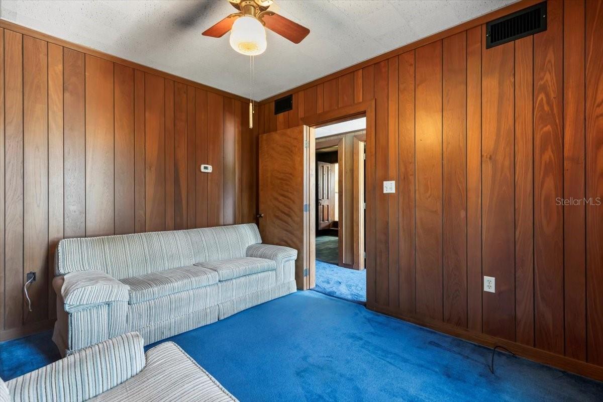 Image 27 of 92 For 1428 Halifax Avenue