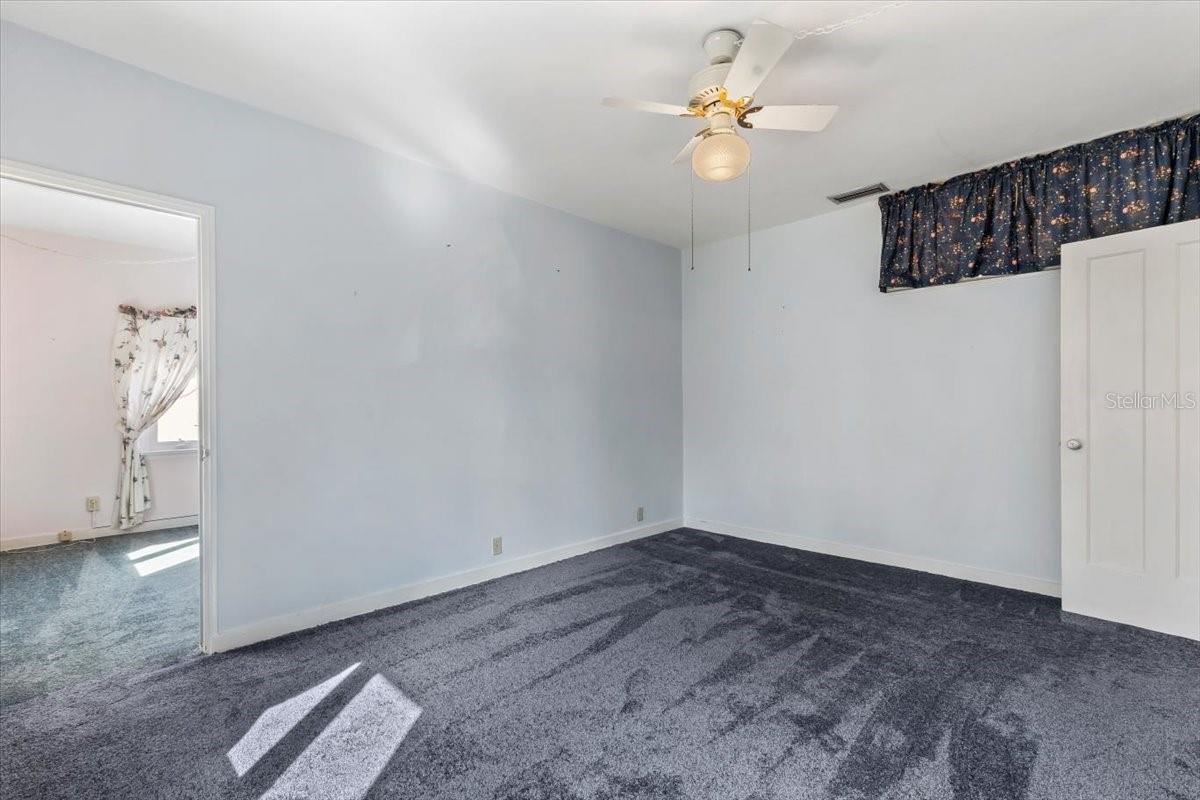 Image 33 of 92 For 1428 Halifax Avenue