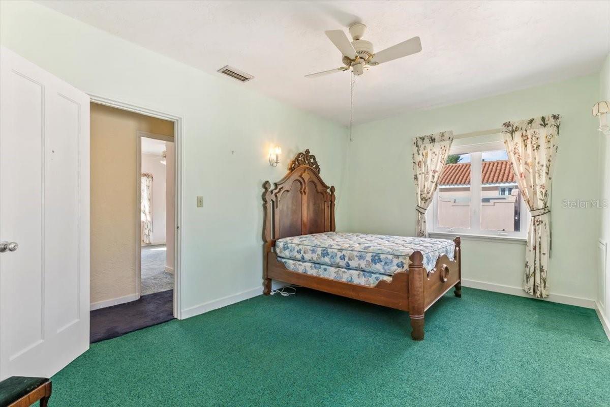 Image 38 of 92 For 1428 Halifax Avenue