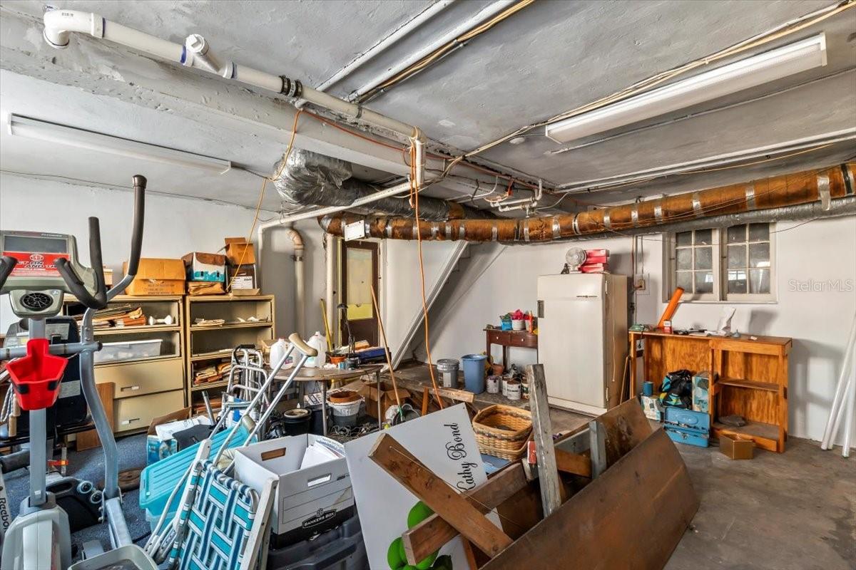 Image 53 of 92 For 1428 Halifax Avenue