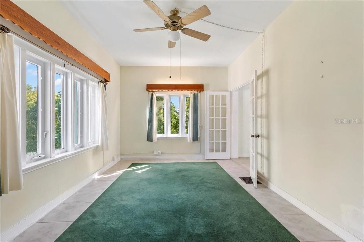 Image 9 of 92 For 1428 Halifax Avenue