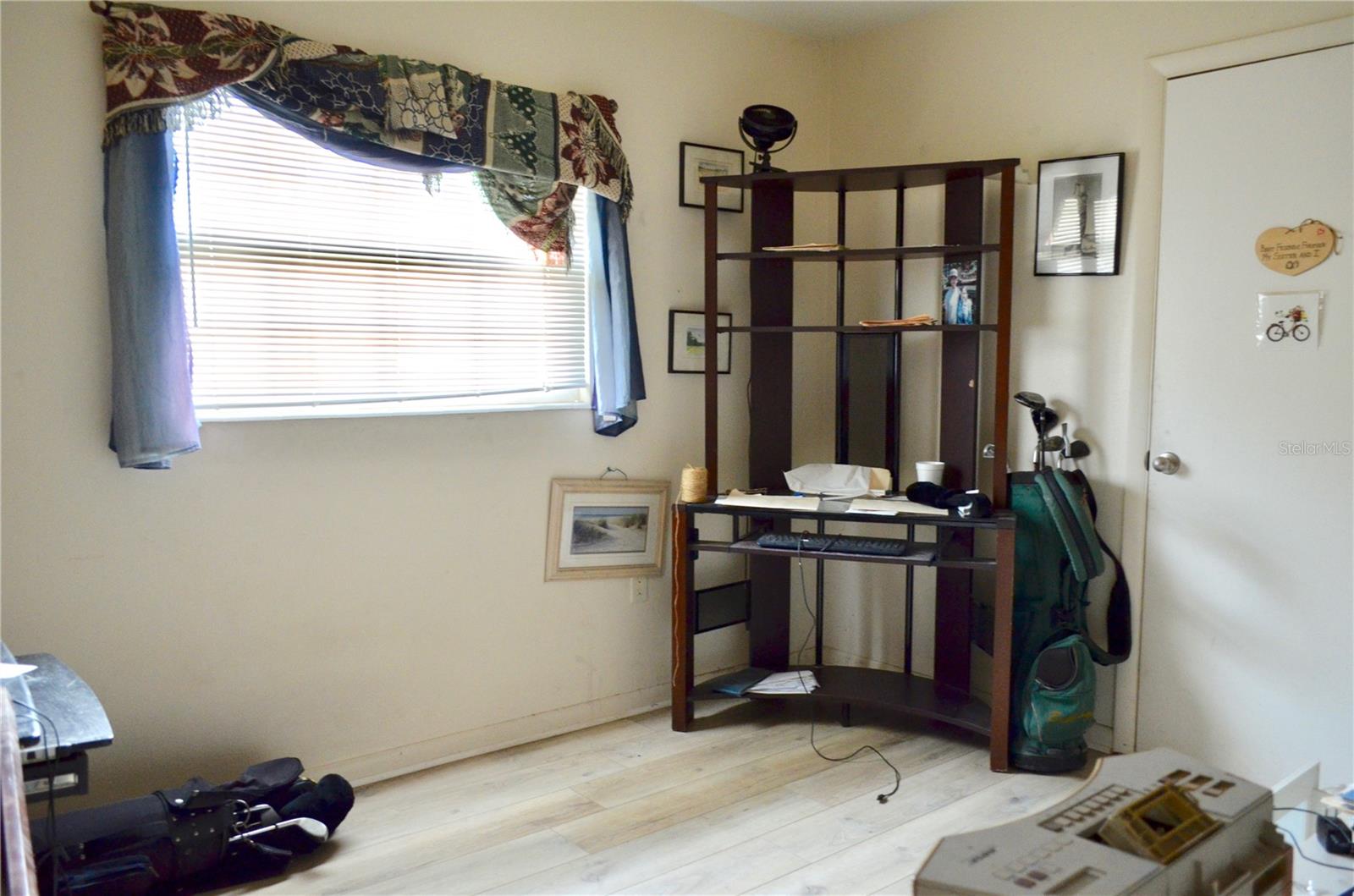 Image 8 of 12 For 2659 Alhambra Avenue