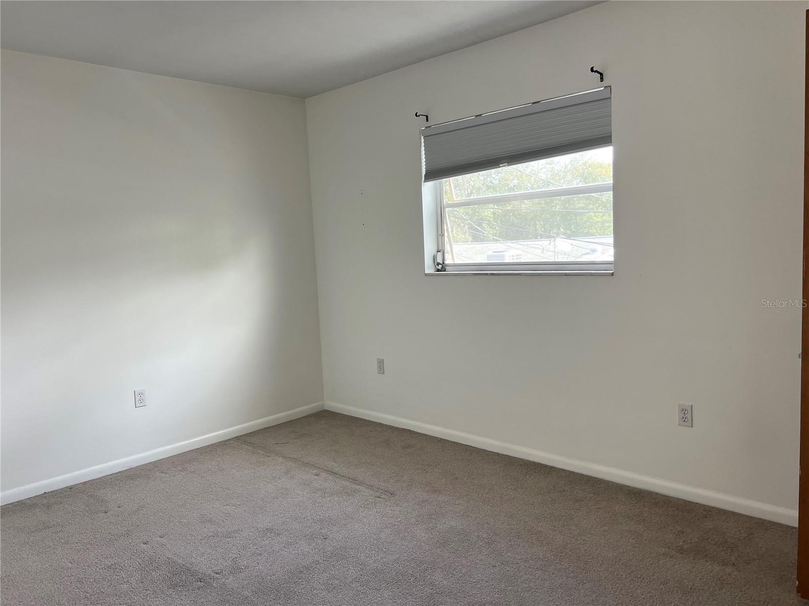 Image 8 of 9 For 145 Minnesota Avenue A2