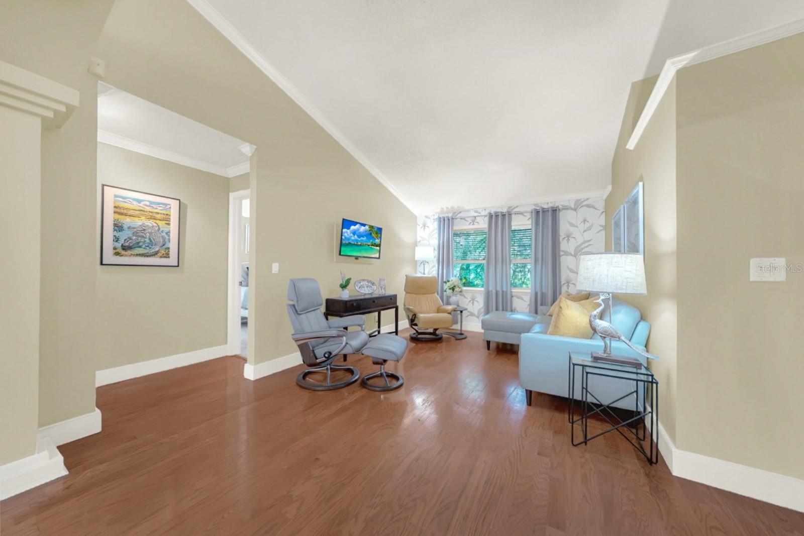 Image 24 of 55 For 705 Falling Leaf Court