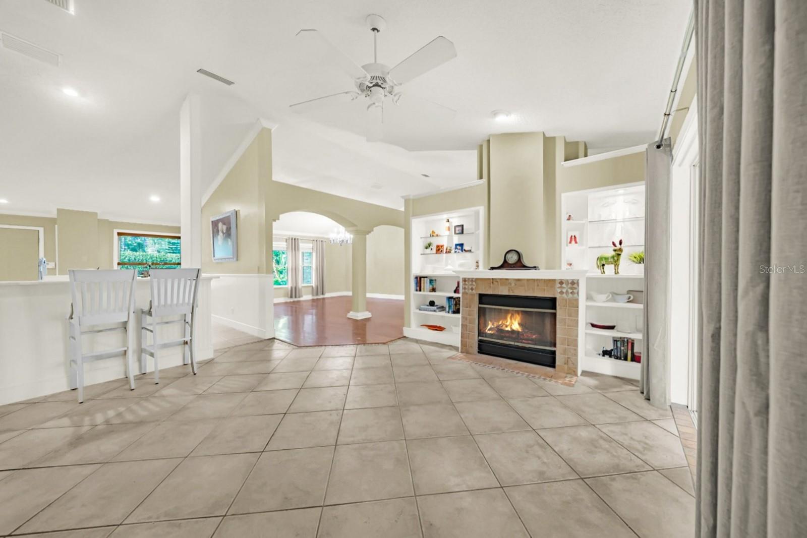 Image 28 of 55 For 705 Falling Leaf Court