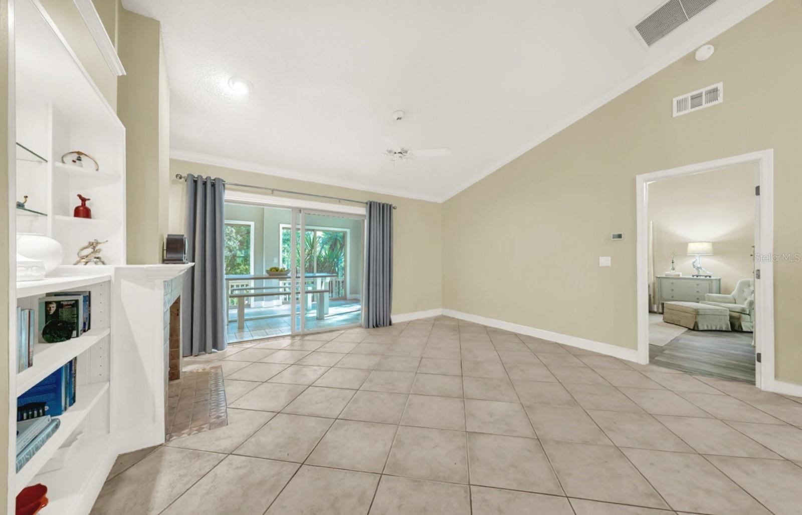 Image 32 of 55 For 705 Falling Leaf Court