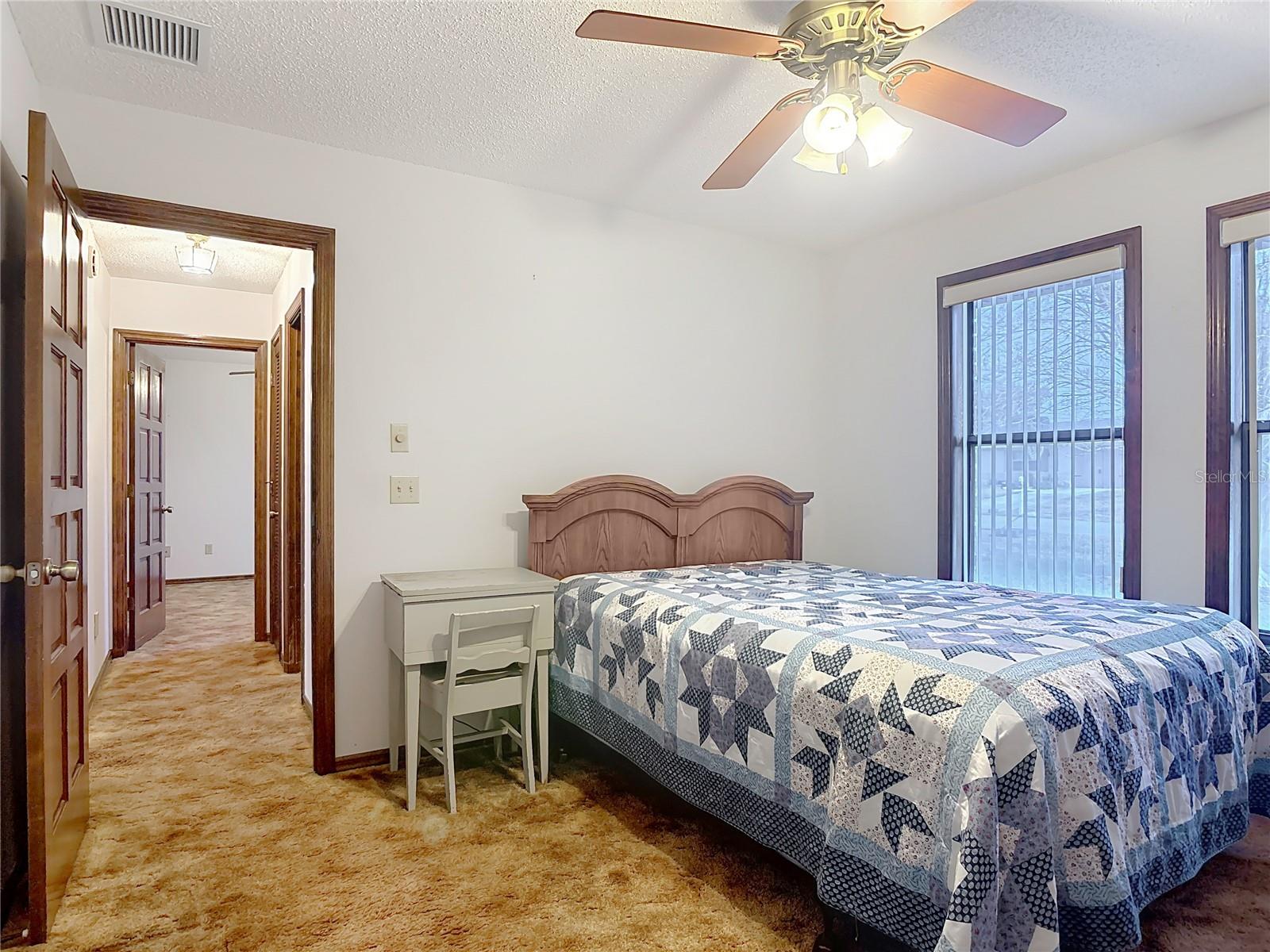 Image 35 of 68 For 2078 Kelso Avenue