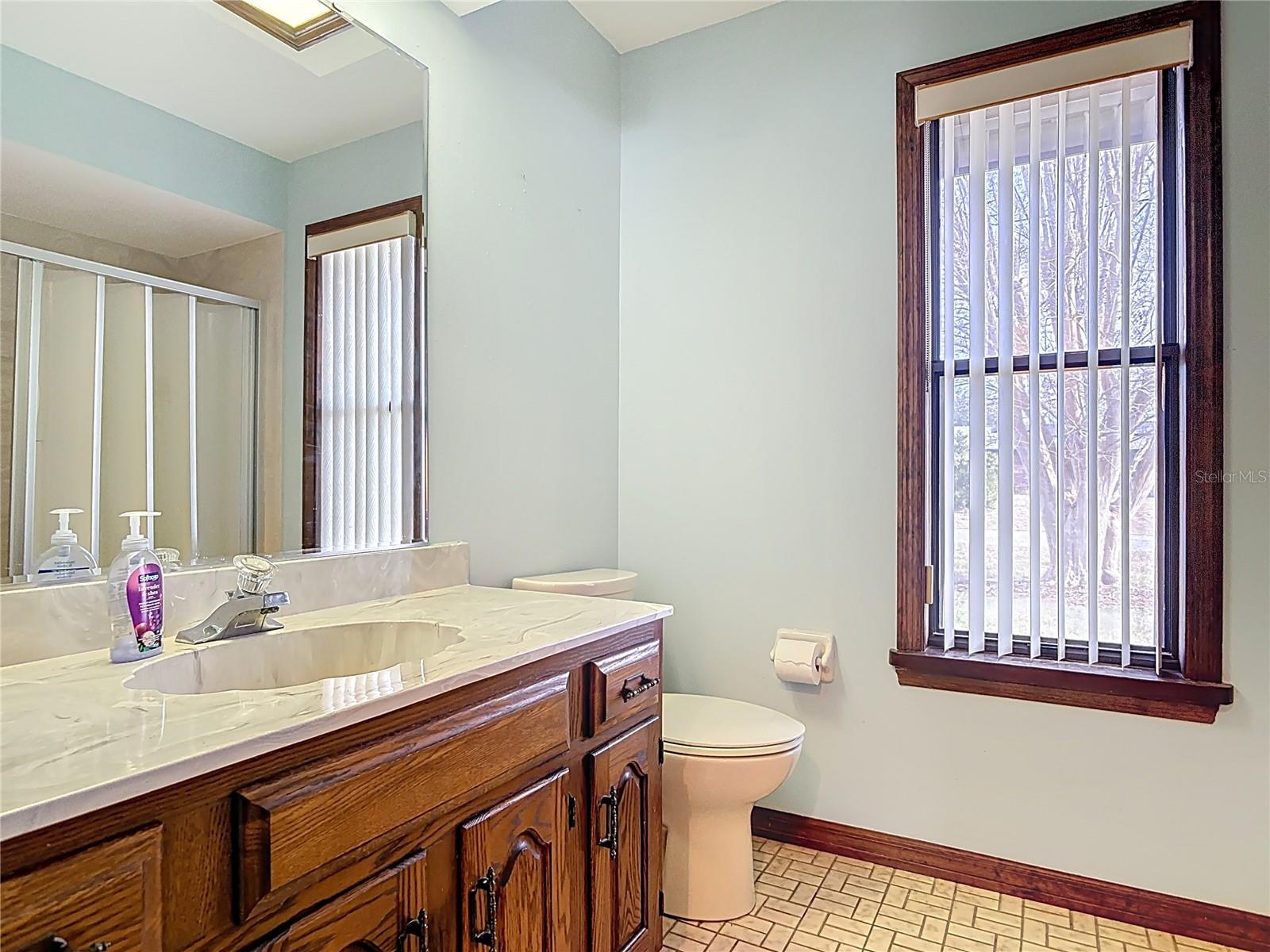 Image 38 of 68 For 2078 Kelso Avenue