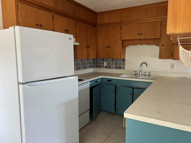 Image 5 of 11 For 145 Minnesota Avenue E2