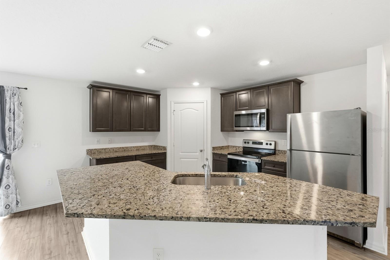 Image 15 of 35 For 14 Zoeller Court