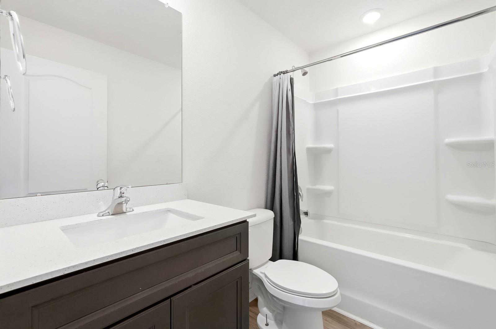 Image 23 of 35 For 14 Zoeller Court