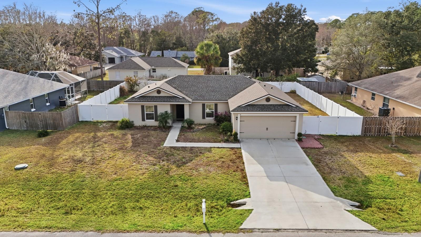 Image 29 of 35 For 14 Zoeller Court