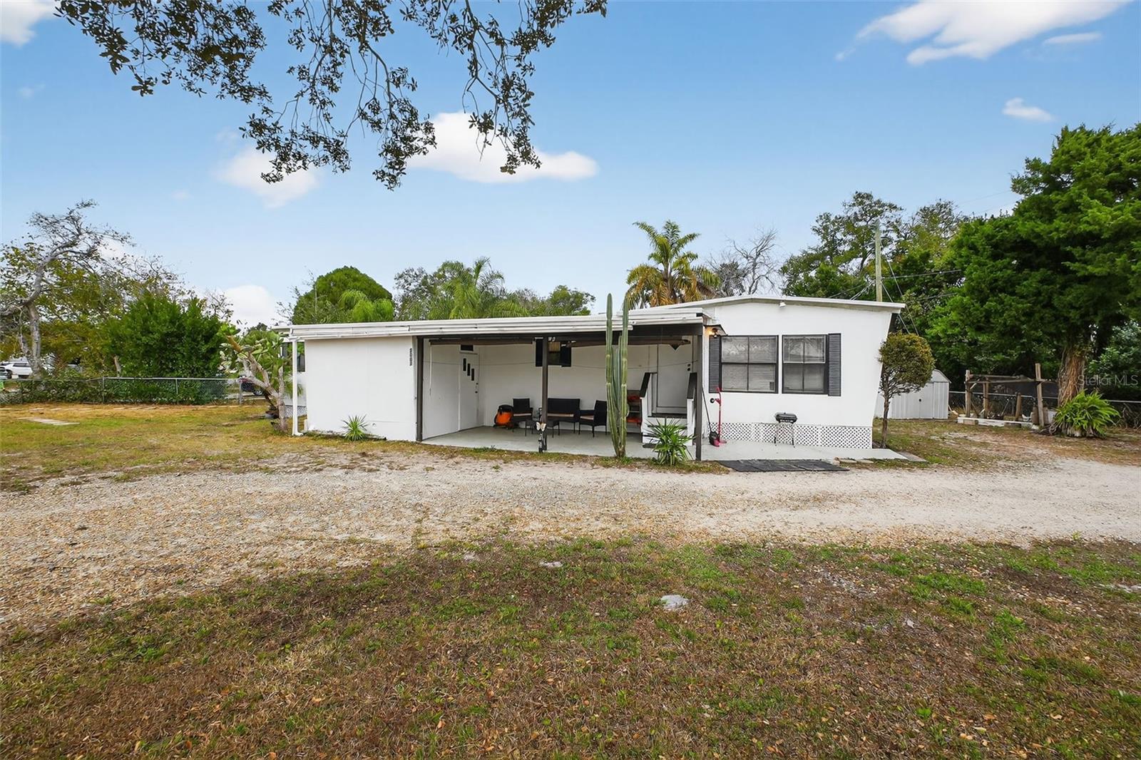 Image 37 of 40 For 2001 Linda Avenue