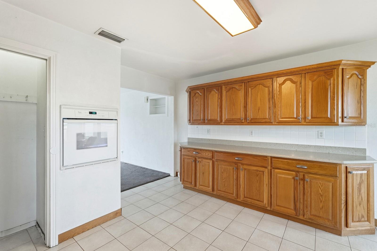 Image 12 of 41 For 37 Berkley Road