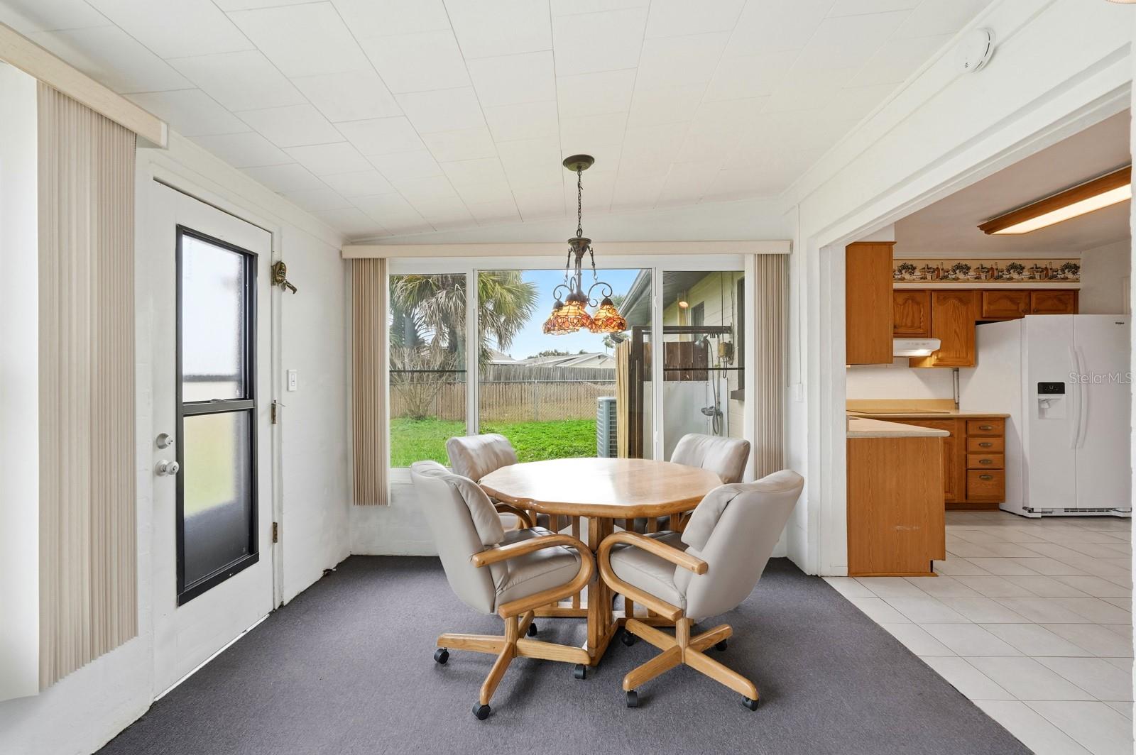 Image 16 of 41 For 37 Berkley Road