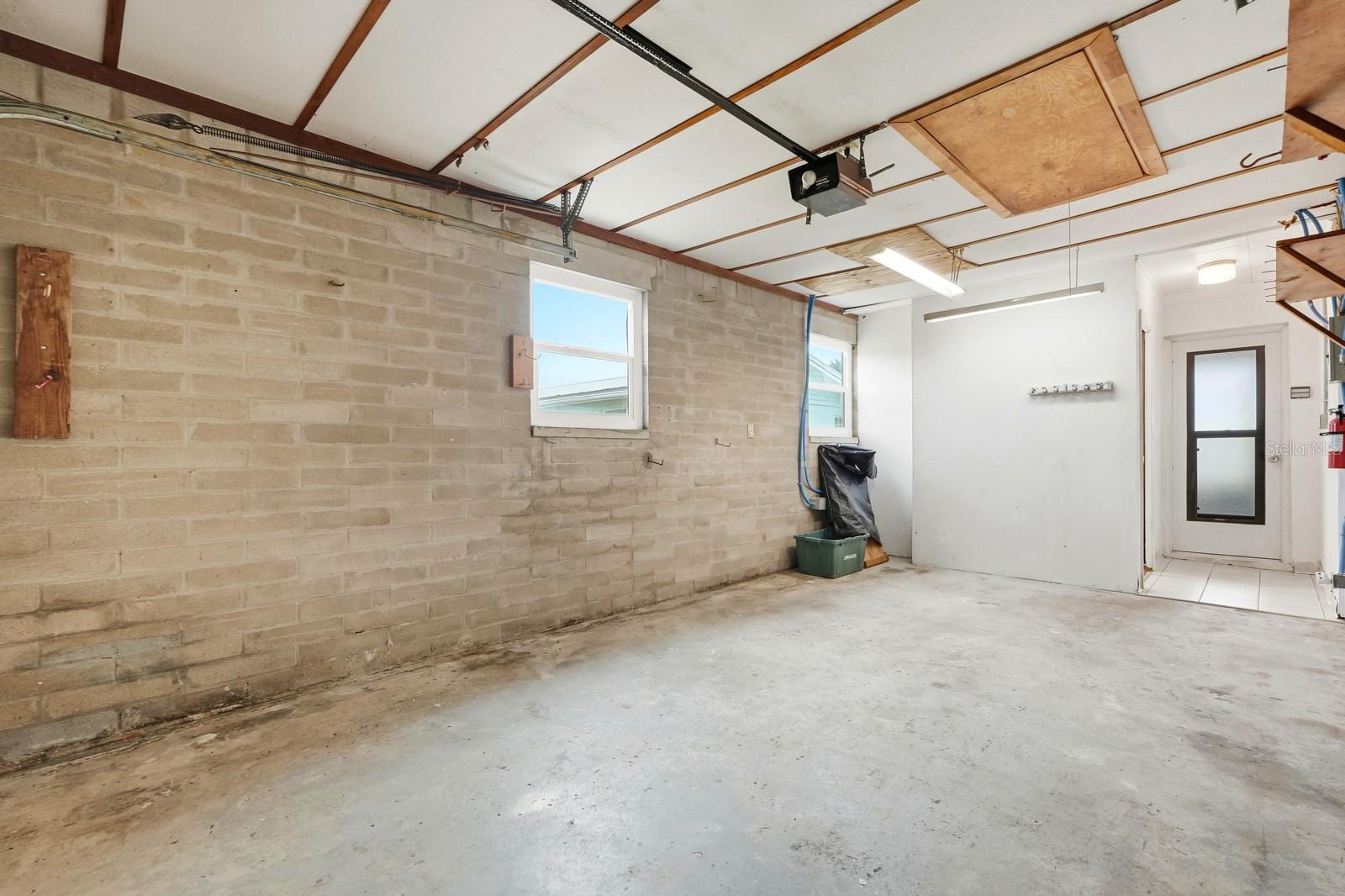 Image 29 of 41 For 37 Berkley Road