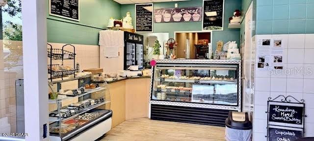 Image 5 of 12 For 175 Nova Road Ste 7