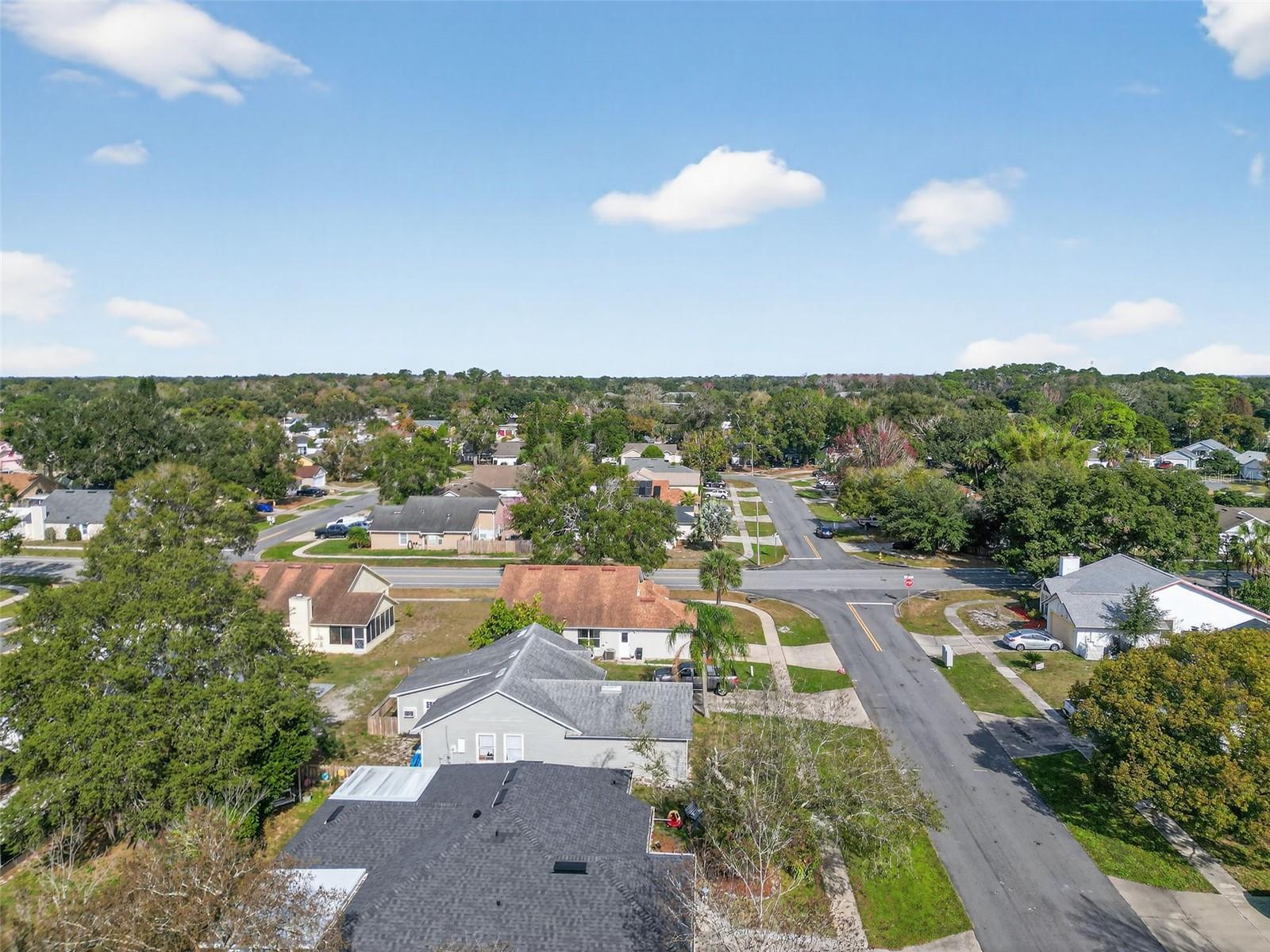 Image 17 of 50 For 233 Aberdeen Circle