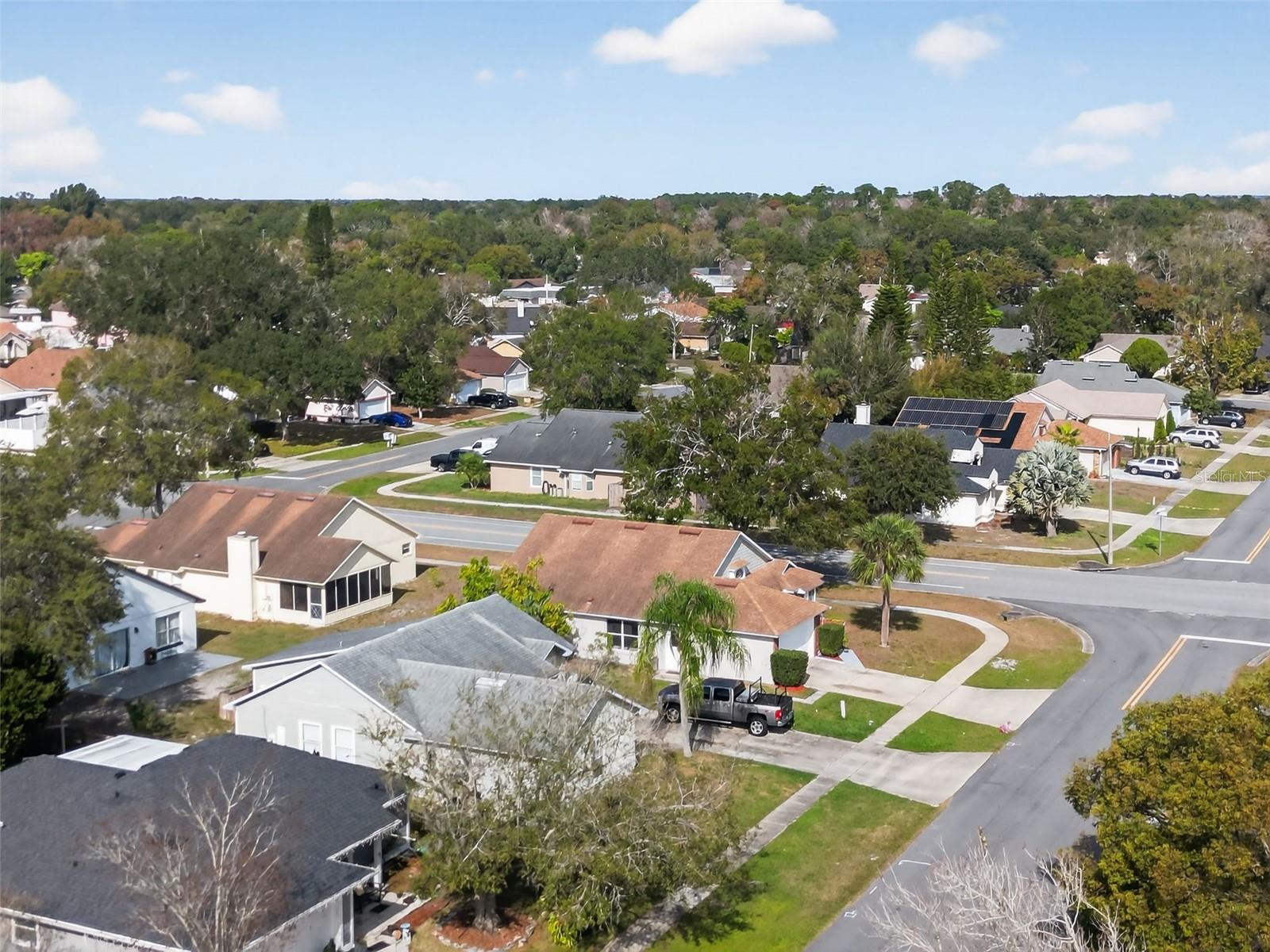 Image 22 of 50 For 233 Aberdeen Circle