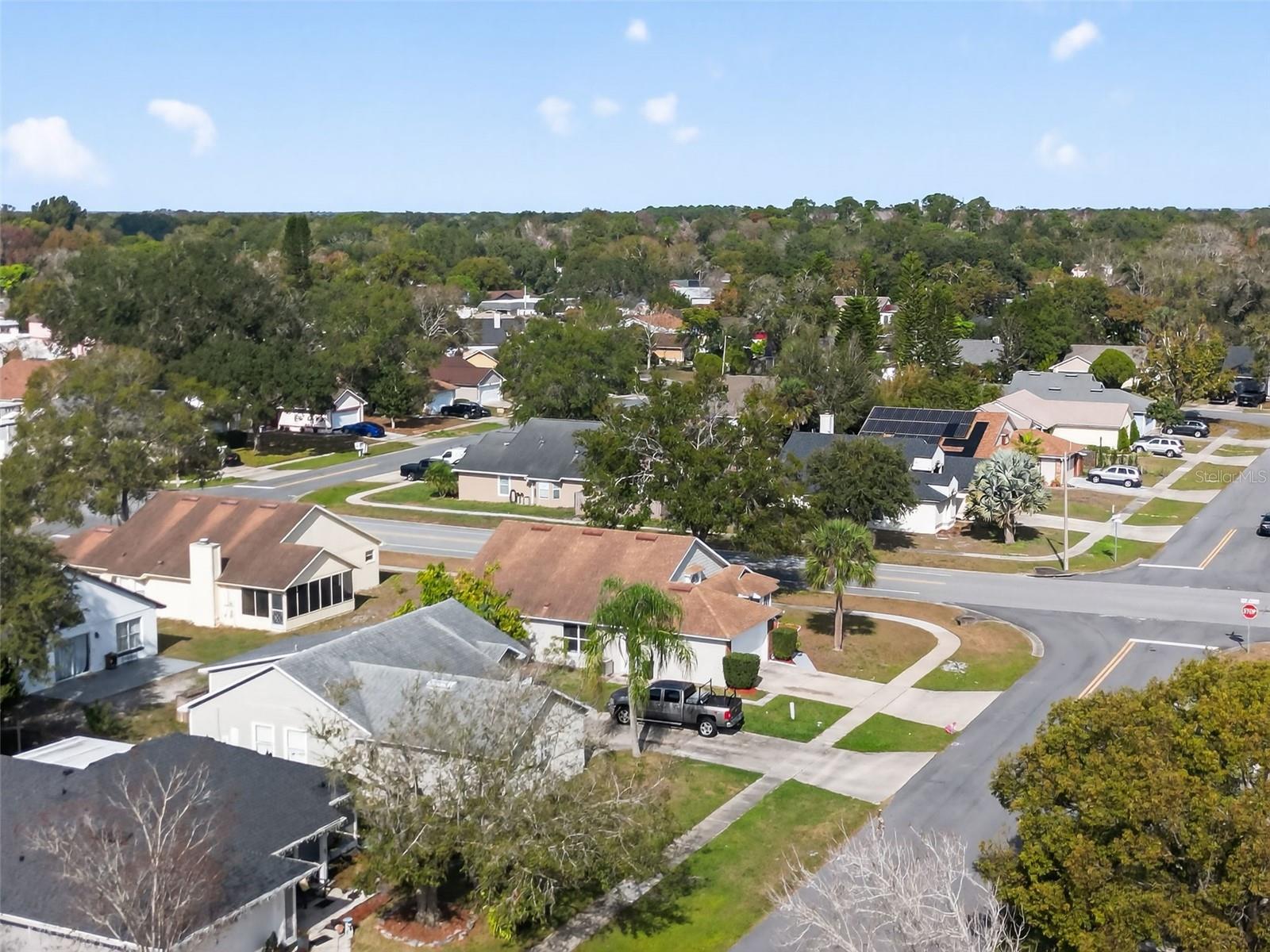 Image 23 of 50 For 233 Aberdeen Circle