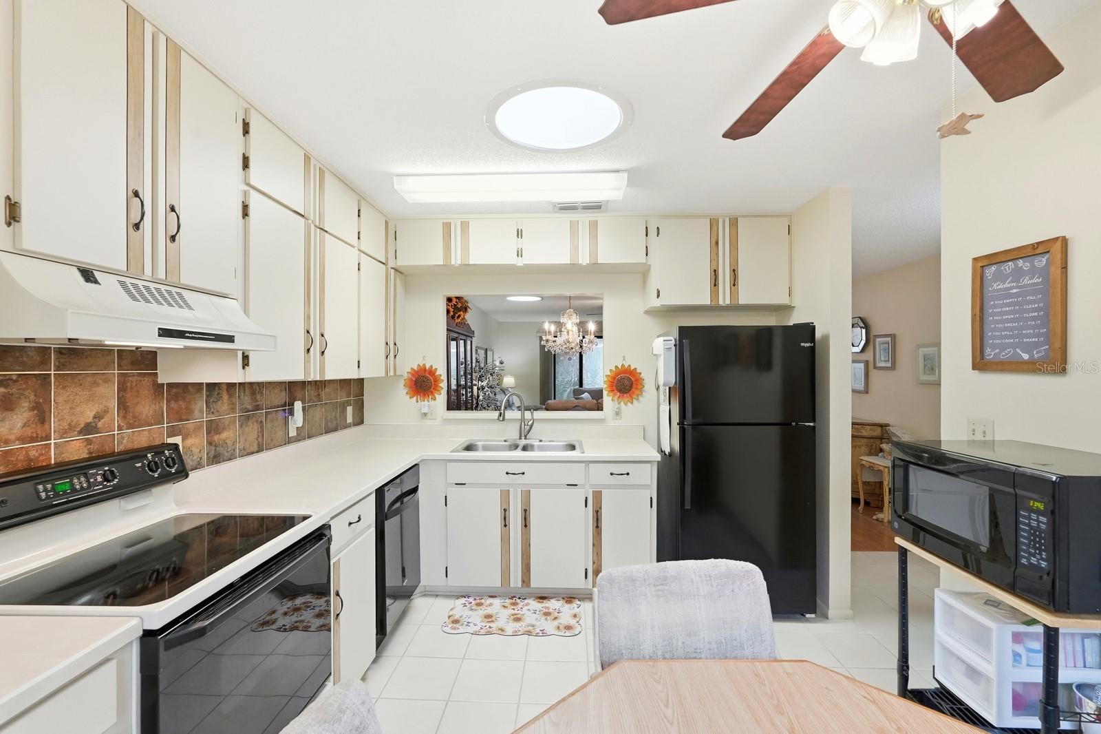 Image 15 of 40 For 41 Crooked Pine Road