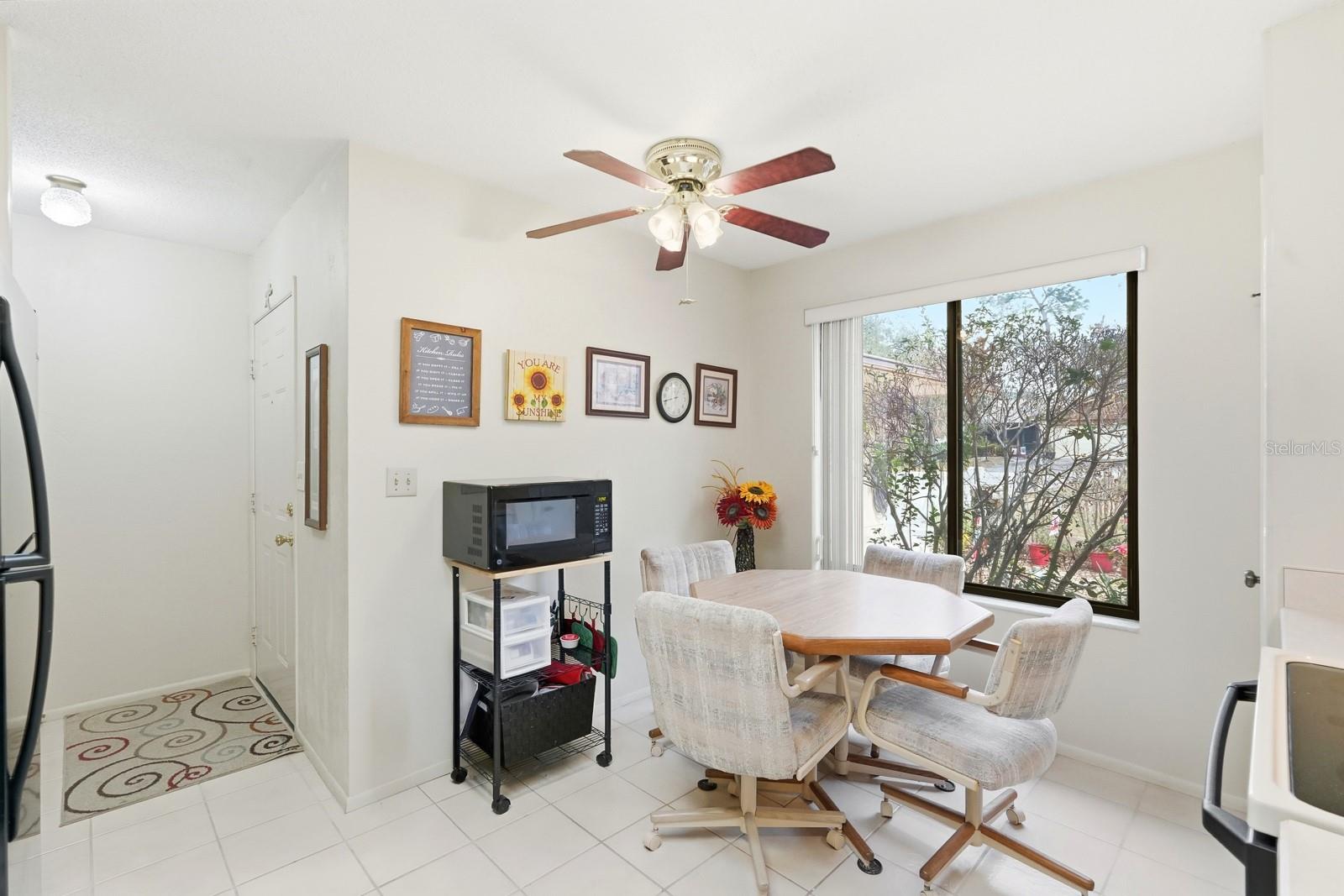 Image 17 of 40 For 41 Crooked Pine Road