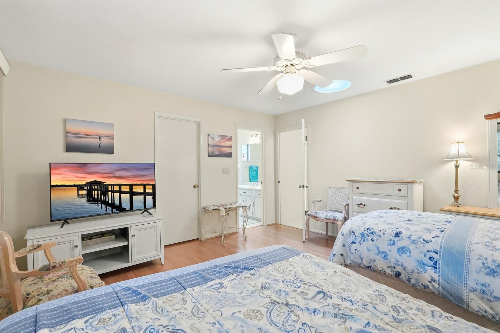 Image 19 of 40 For 41 Crooked Pine Road