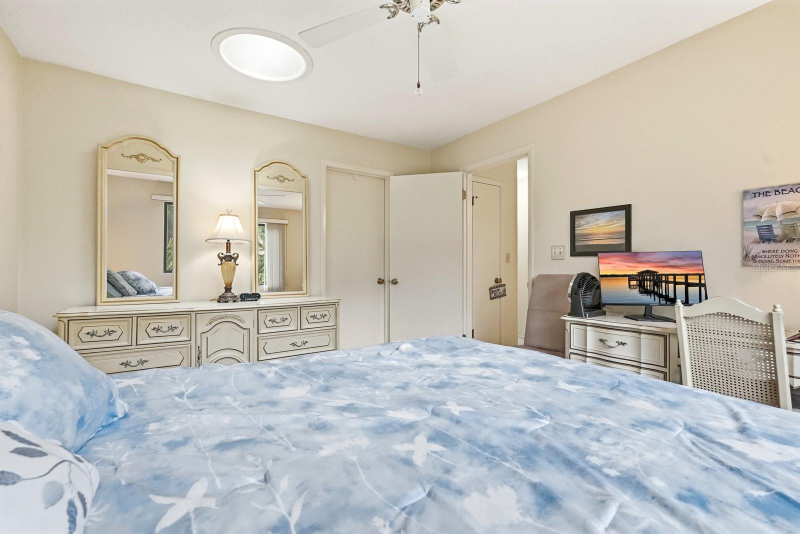 Image 23 of 40 For 41 Crooked Pine Road