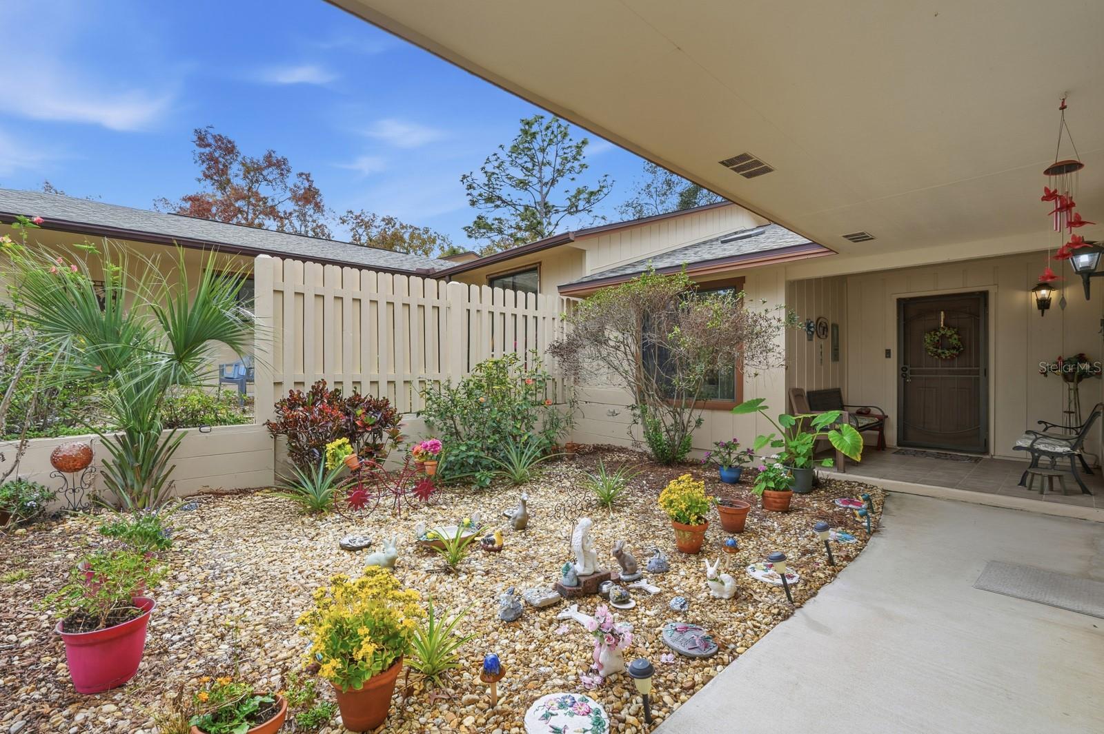 Image 3 of 40 For 41 Crooked Pine Road