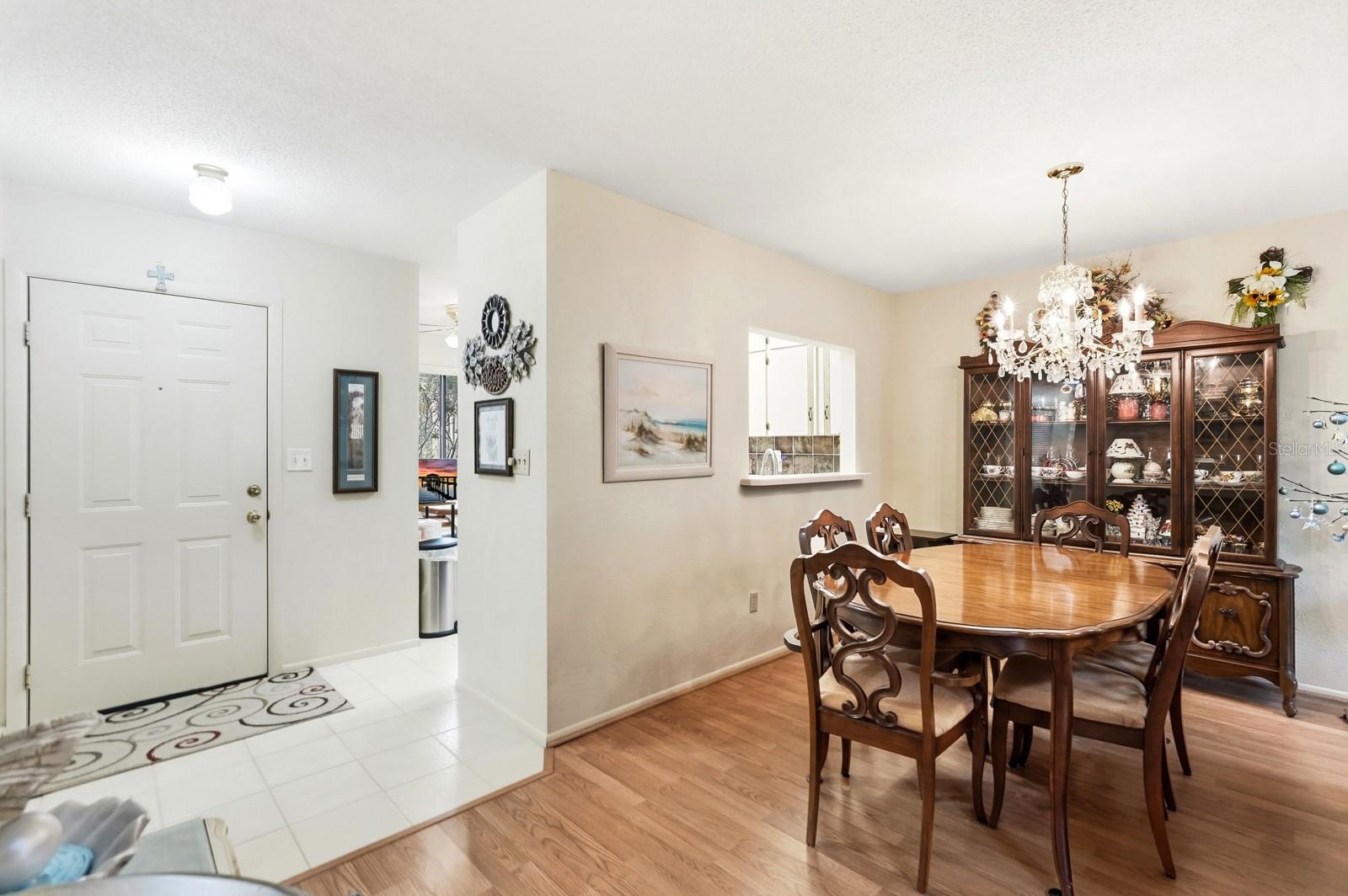 Image 6 of 40 For 41 Crooked Pine Road