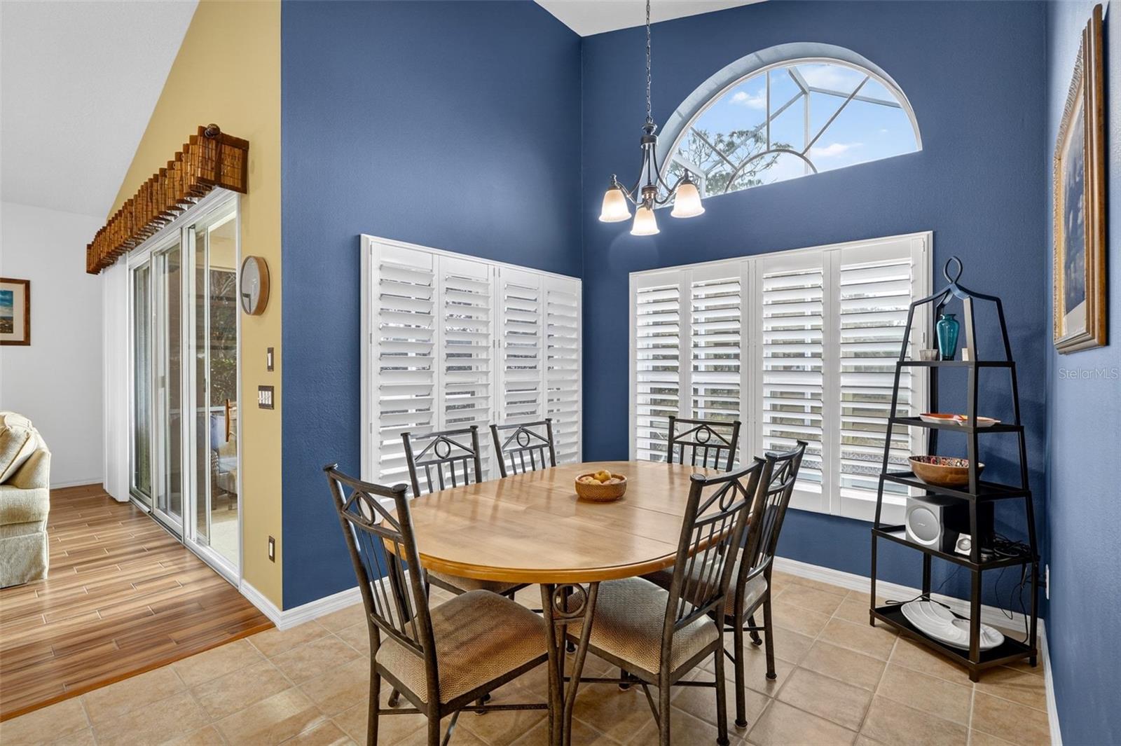 Image 17 of 40 For 1216 Sunningdale Lane