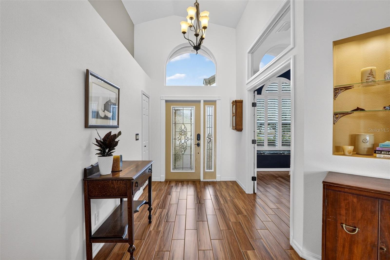 Image 2 of 40 For 1216 Sunningdale Lane