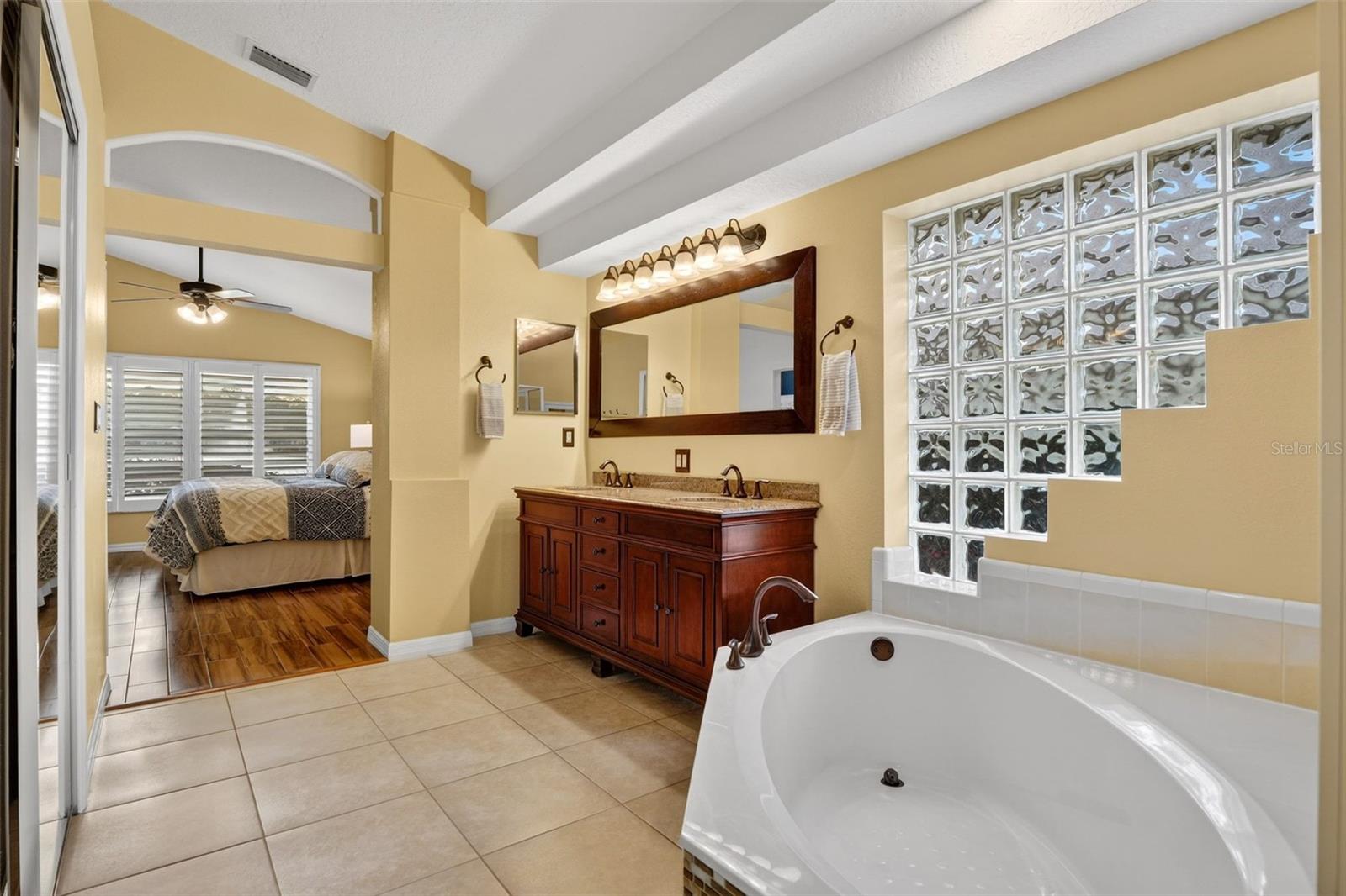 Image 25 of 40 For 1216 Sunningdale Lane