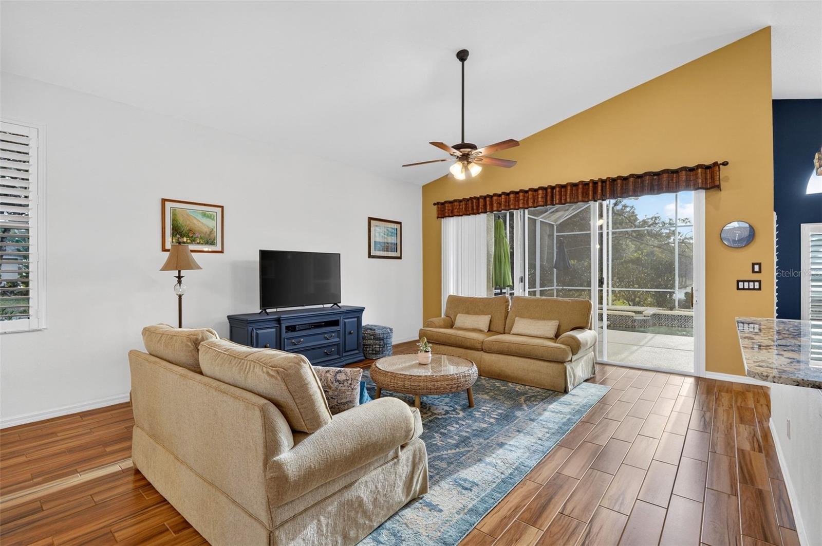 Image 7 of 40 For 1216 Sunningdale Lane