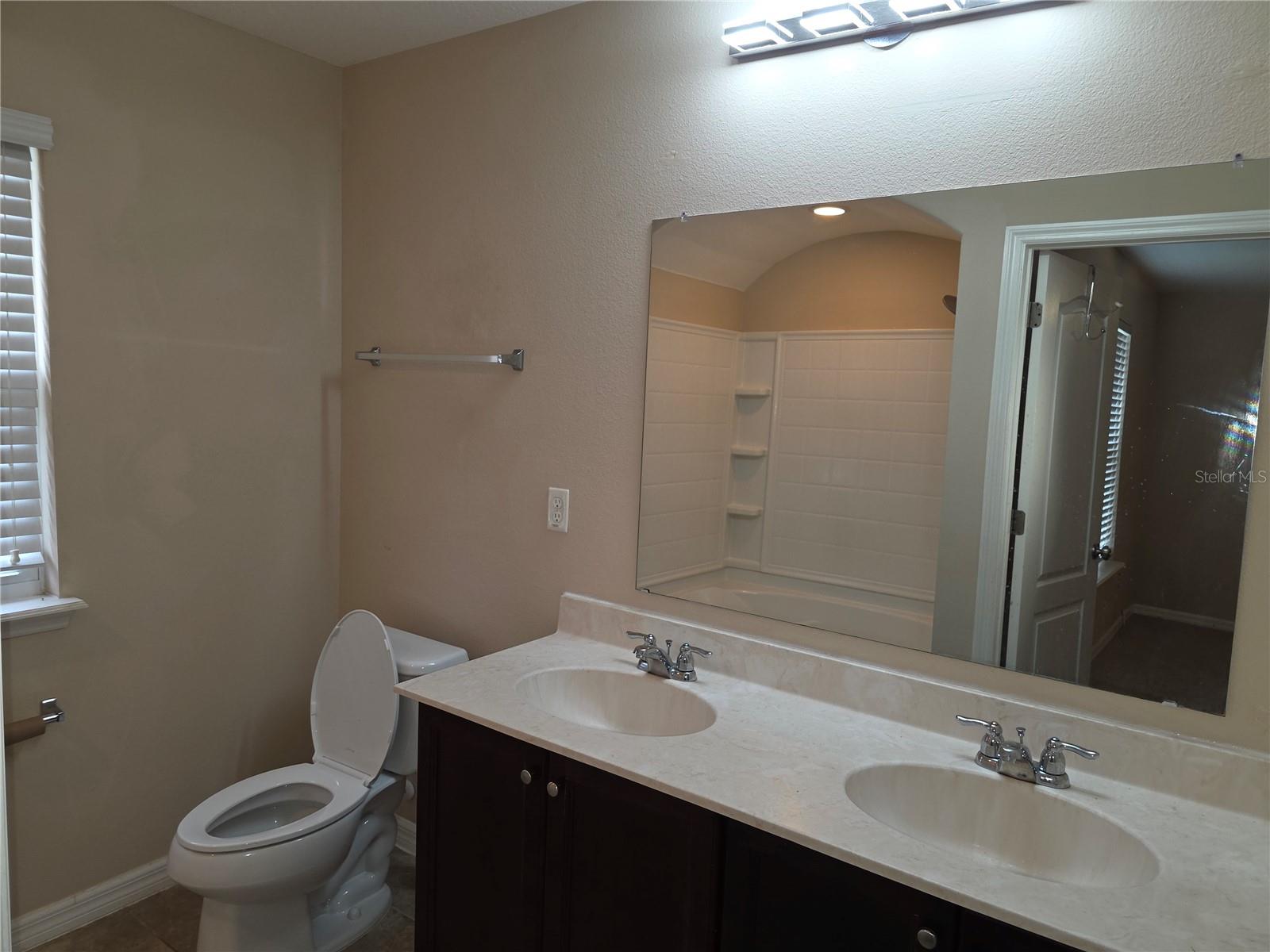 Image 25 of 42 For 104 Kelly Thomas Way