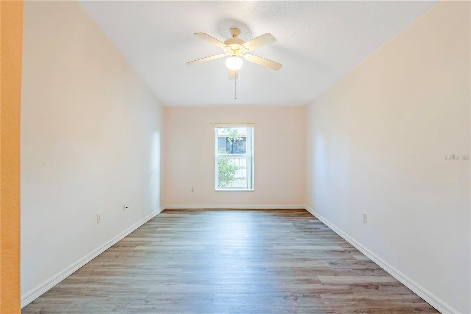 Image 12 of 32 For 1153 Amanda Kay Circle