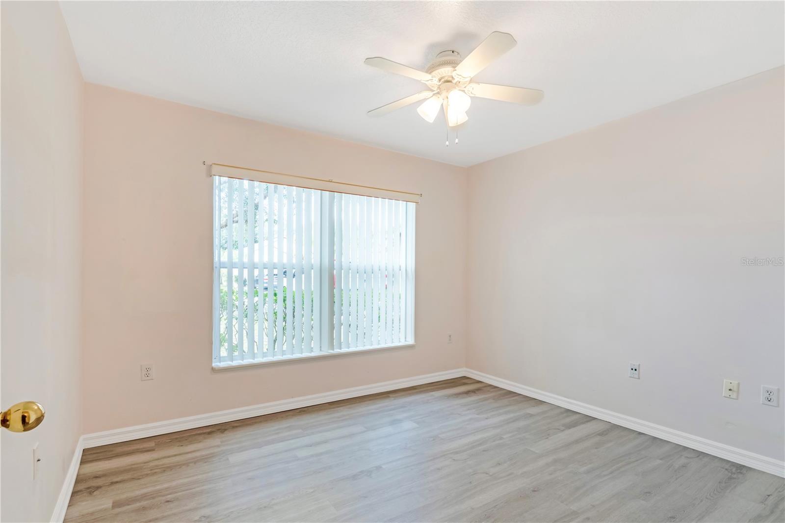 Image 17 of 32 For 1153 Amanda Kay Circle