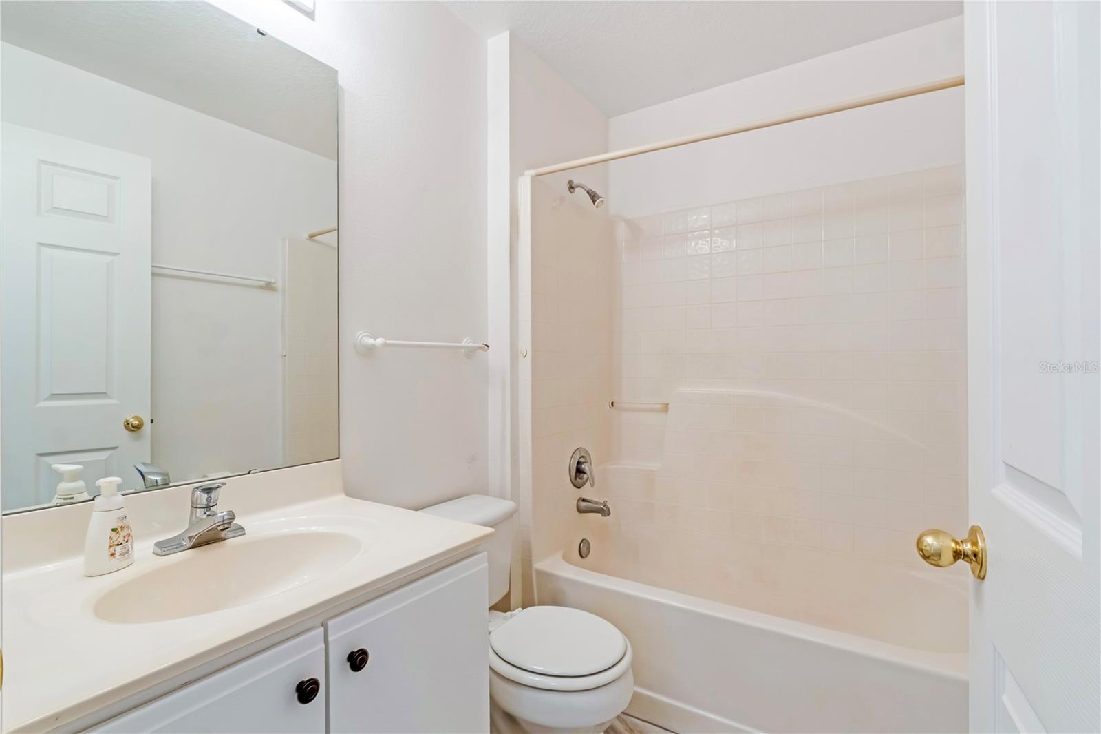 Image 20 of 32 For 1153 Amanda Kay Circle